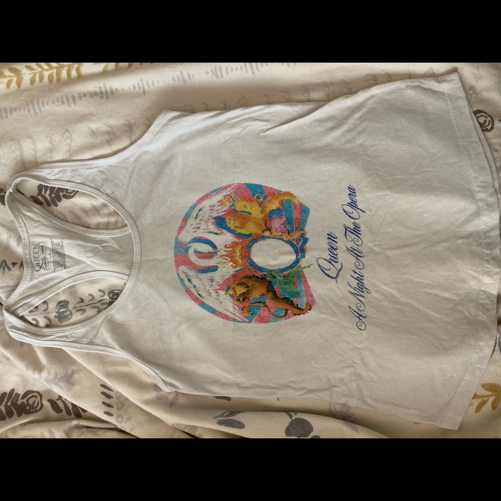 Queen Tank - perfect for summer